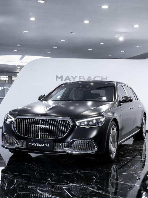 佛山109岚图汽车的售后服务让用户无忧出行，迈巴赫未来的豪华车趋势